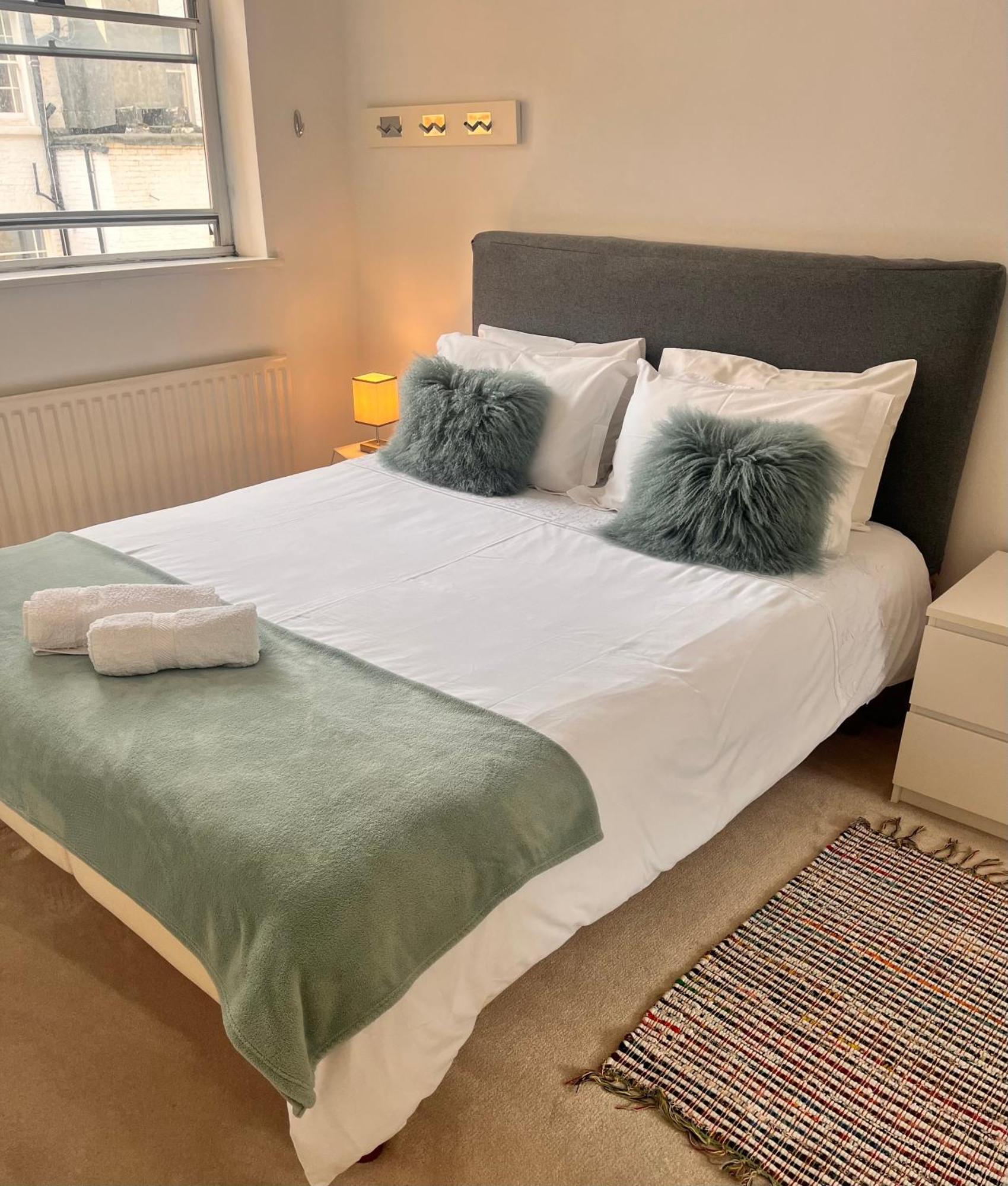 Hyde Park,3 Min Walk,Family Home! 2 Bedrooms & 2 Bathrooms Apartment! Fantastic Location 伦敦 外观 照片